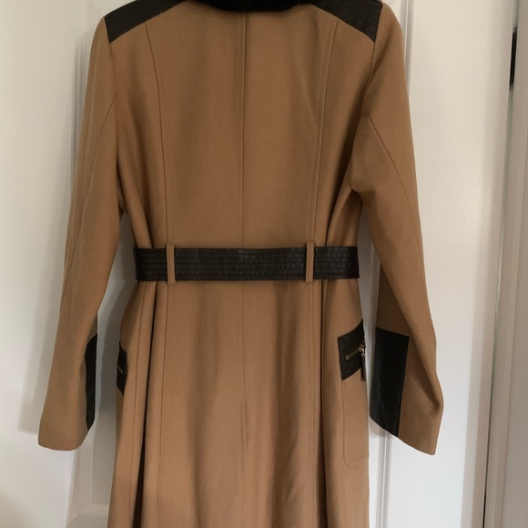 Vía Spiga Kate Mid-length Wool Coat - Picture 3 of 5